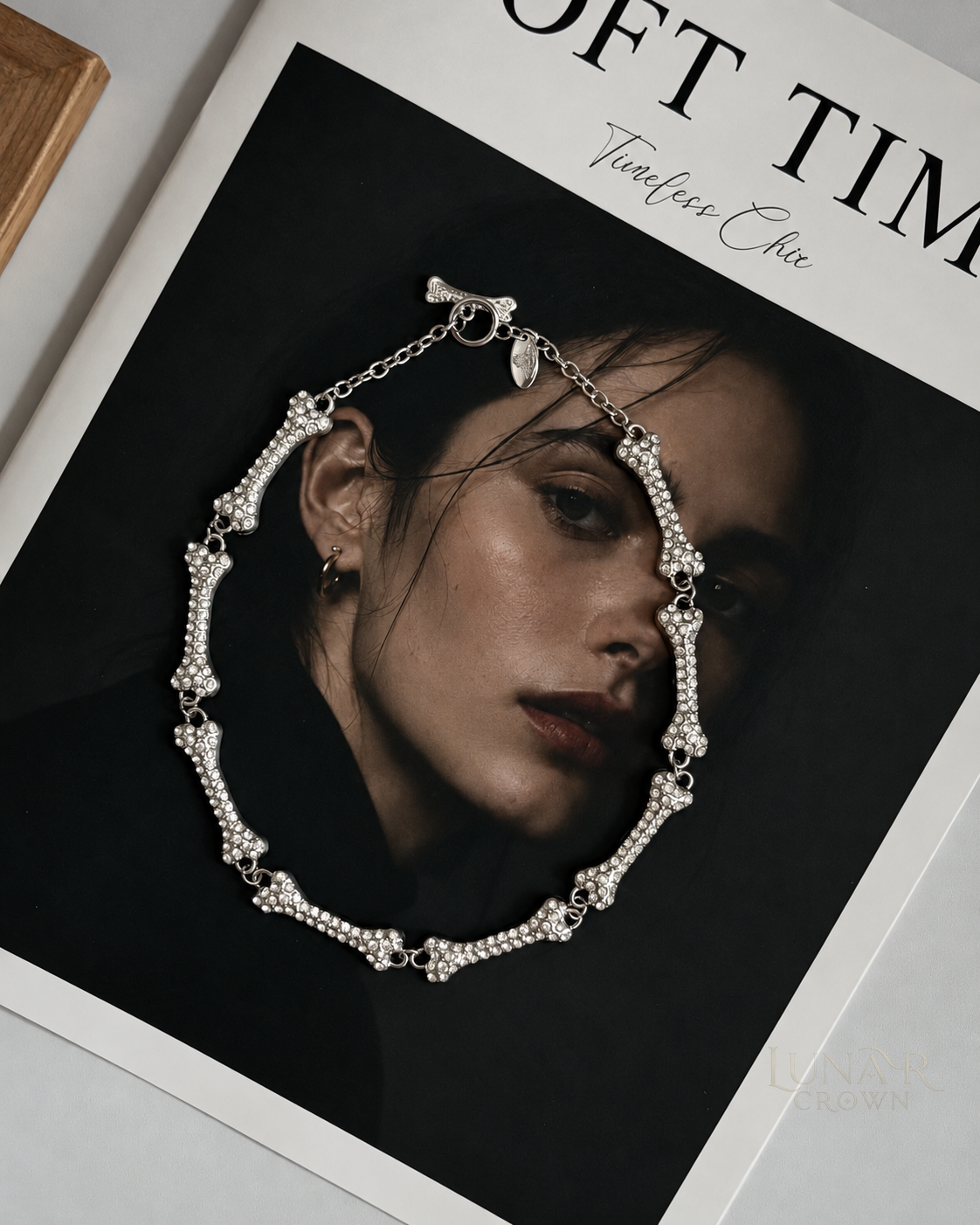 Sparkling Bone Link Necklace — Silver Tone