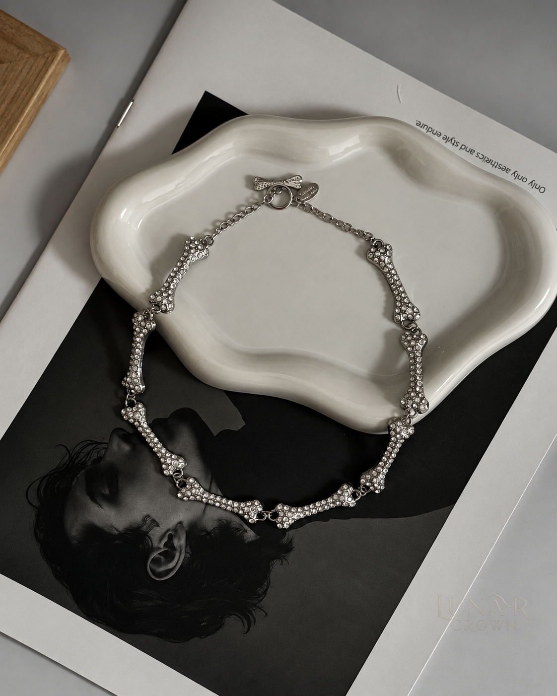 Sparkling Bone Link Necklace — Silver Tone