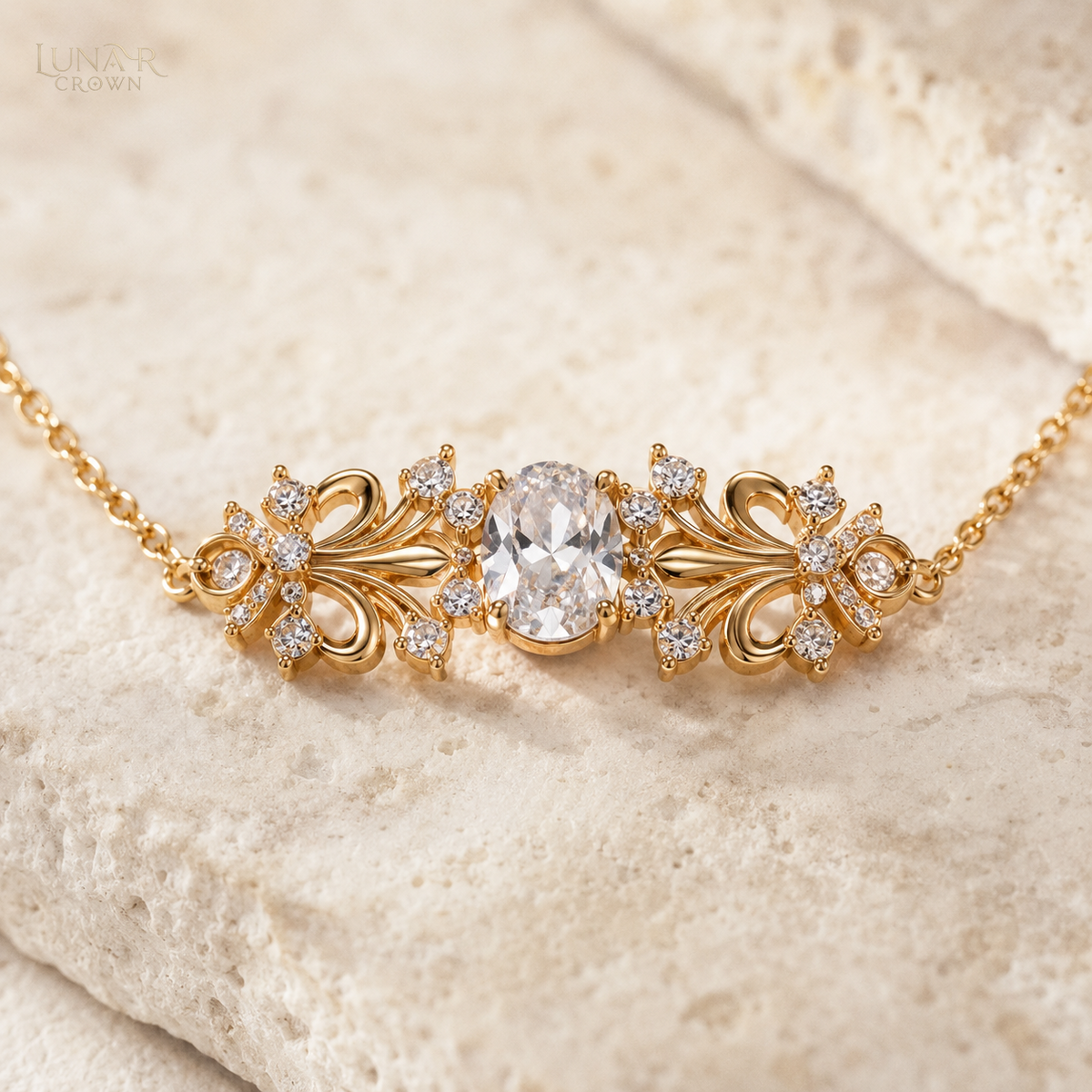 Iris Link Bracelet — Gold Tone