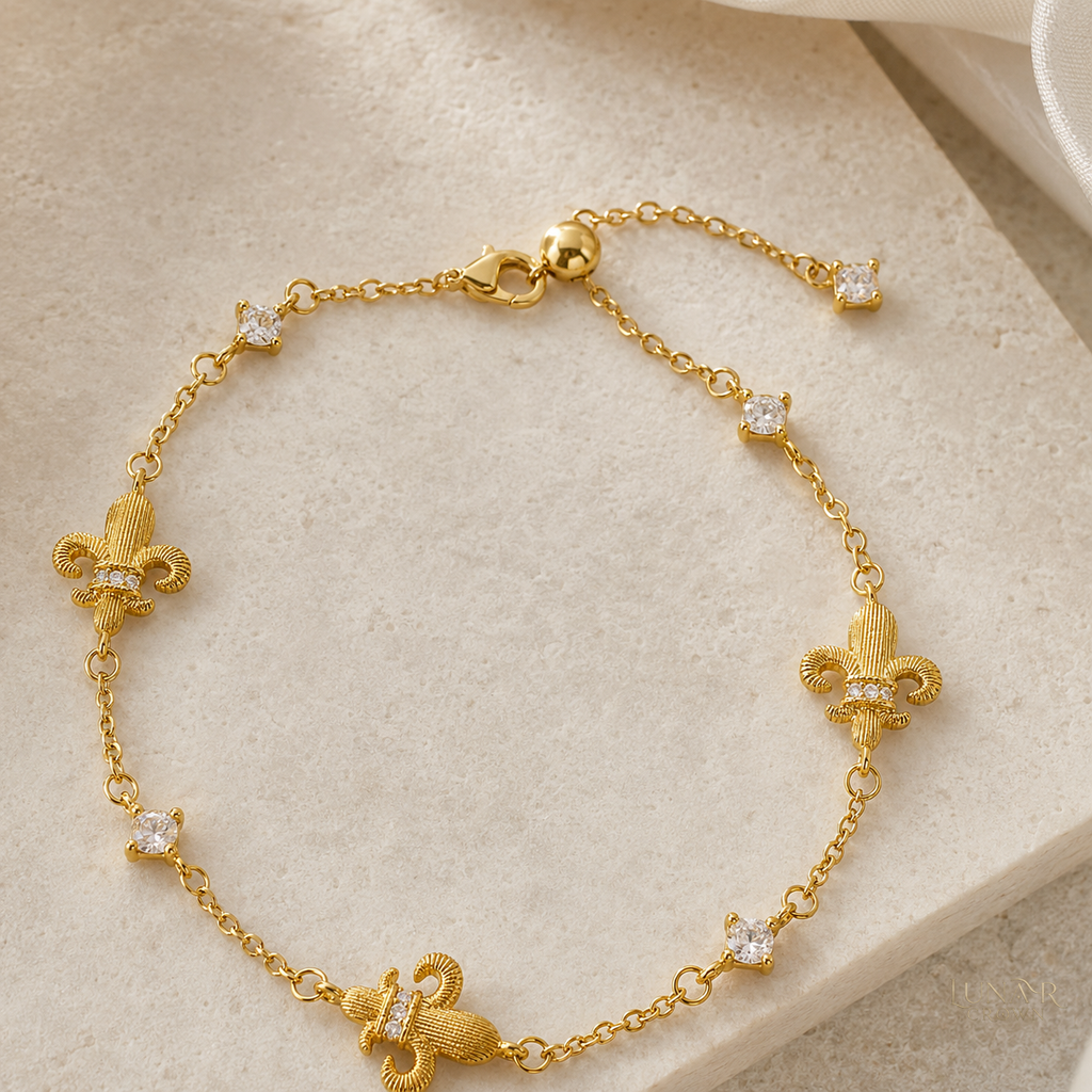 Floral Chain Bracelet — Gold Tone
