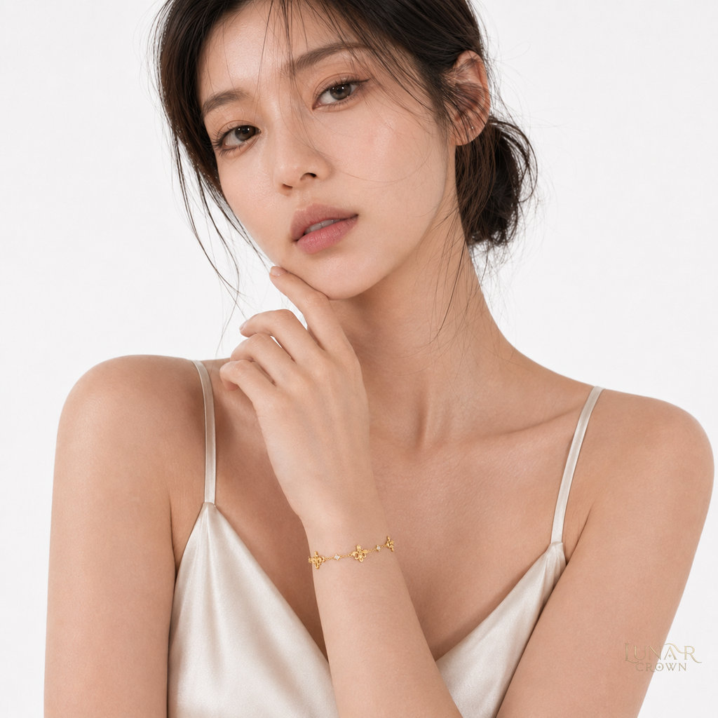 Floral Chain Bracelet — Gold Tone