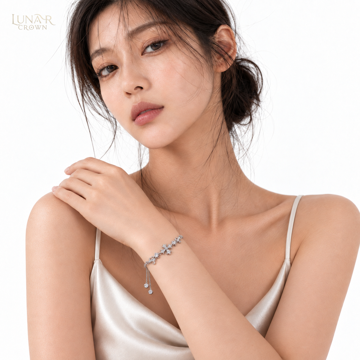 Sparkling Cross Bracelet