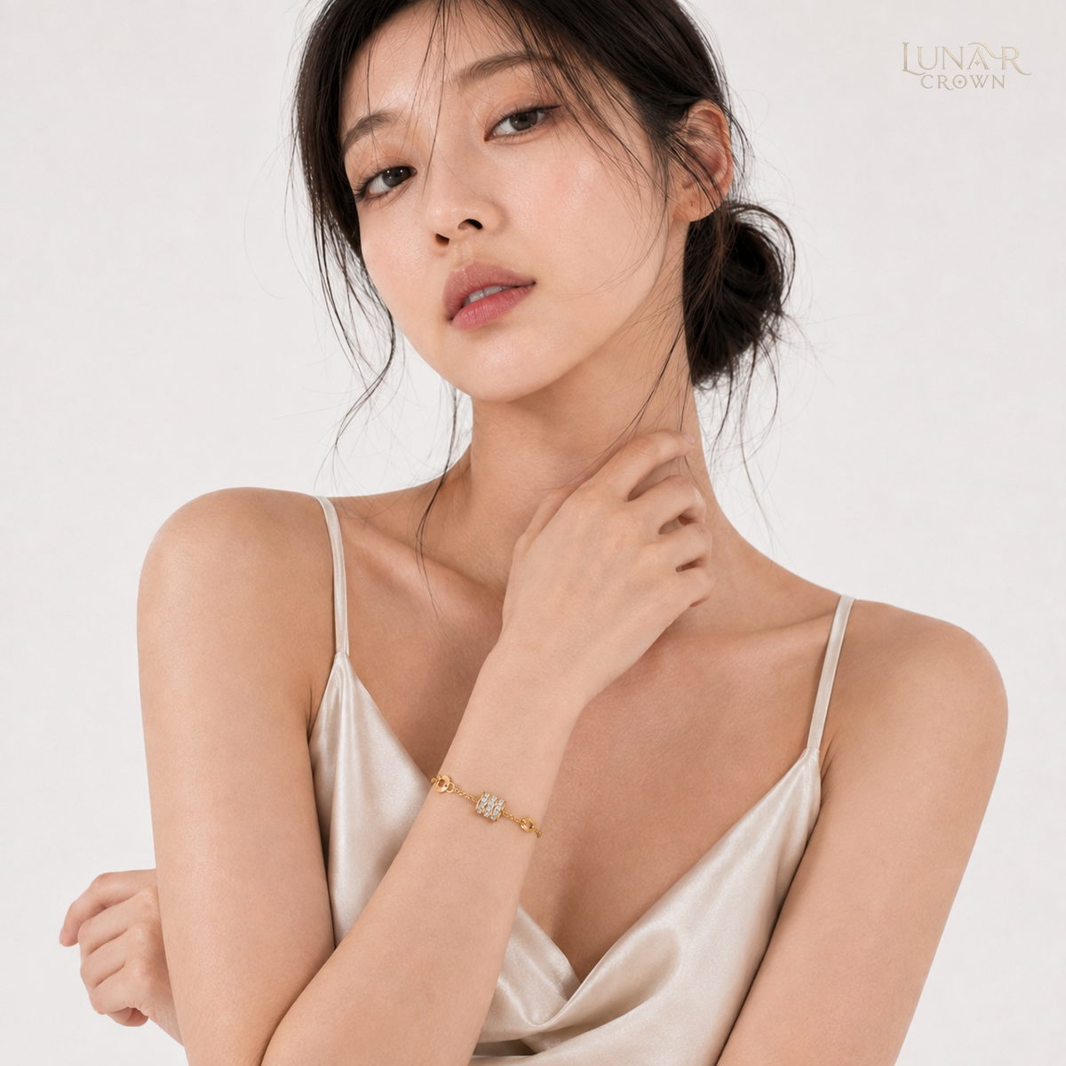 Sparkling Cylinder Bracelet — Gold Tone